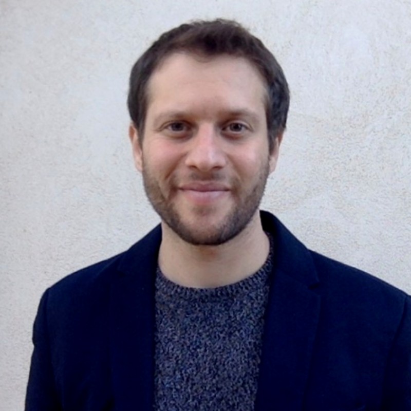 רביב קרמר – מרצה, מנחה ומאמן אישי ועסקי